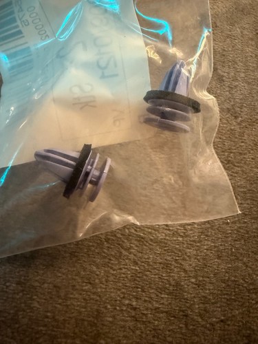 Tür Verkleidung Befestigungs Clips + Dichtung 2x Mercedes W156 W246 A0019915798