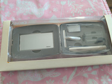 DKNY Titian Tooth And Shave Kit Set