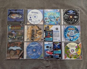 Sega Dreamcast console and games lot