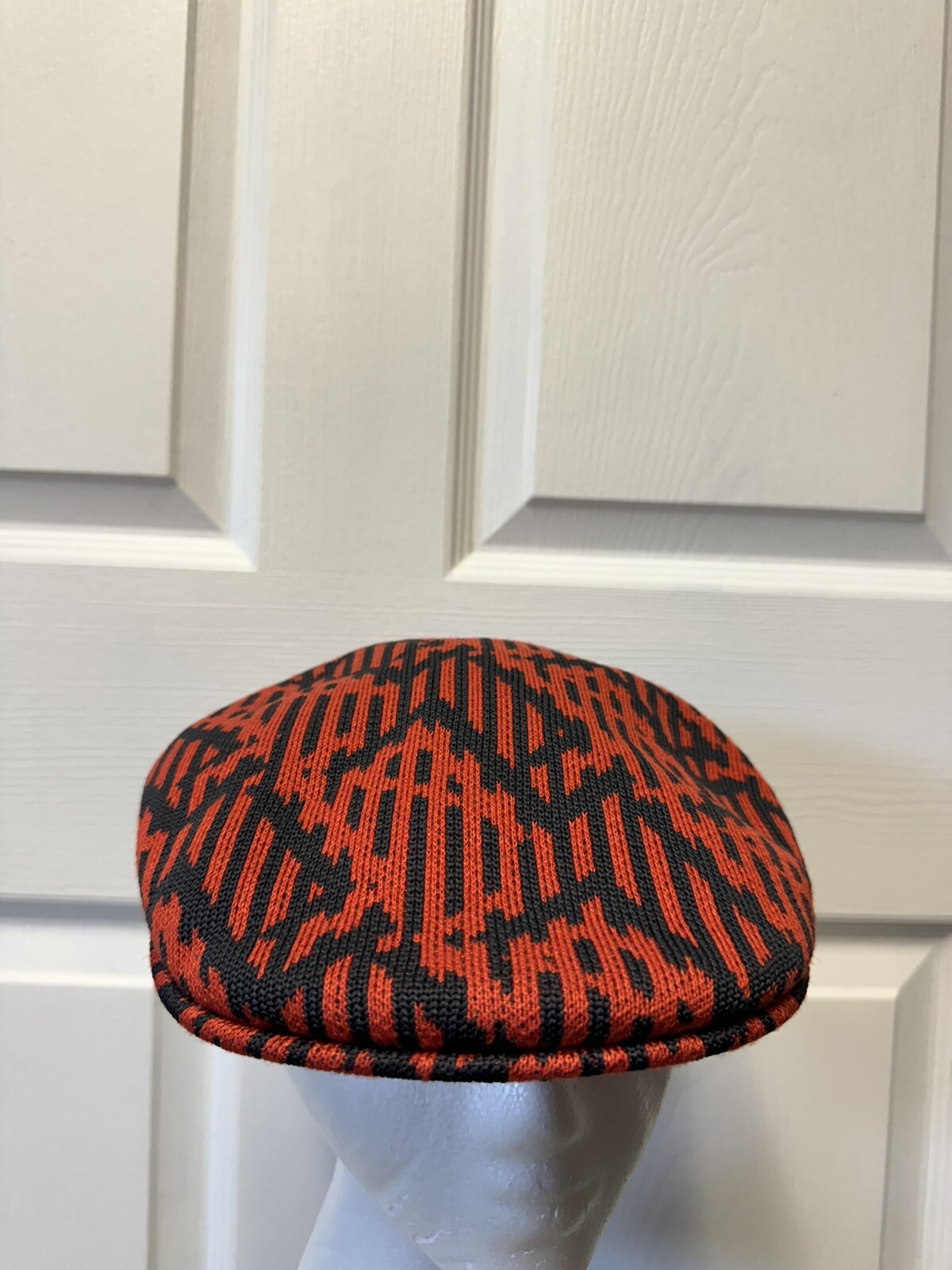 Picture 1 of 6