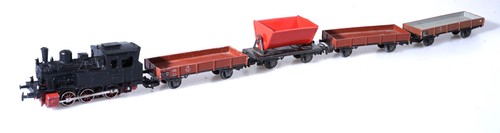 (7427) H0 Märklin Damflok 3029 mit 4 Güterwagen als Einsteiger Set | Condition: Gebraucht