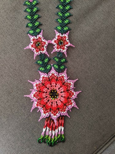 Exquisite Large Beaded Rose Necklace - Picture 7 of 12