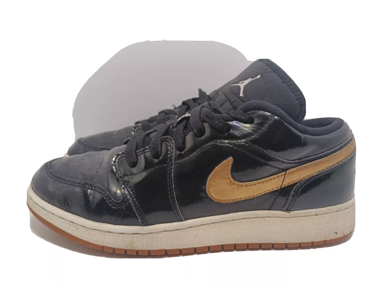 Air jordan 1 deals patent leather black gold