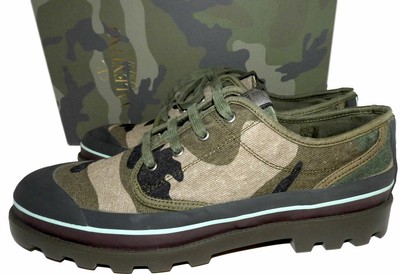 Camo Sneakers Lace Up Lug Sole Shoes Sz 