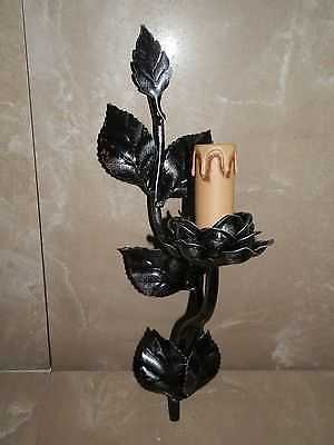 Applique 1 luce in ferro battuto fiori foglie rosa da interno classico NERO - Foto 1 di 1