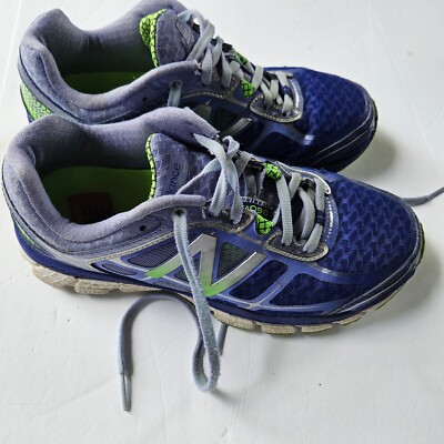 New Balance Women's Size 860v5 Stability Running Shoes ASYM Counter 