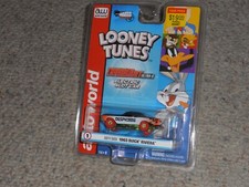 Auto World ThunderJet R33 Looney Tunes Slot Car - Daffy Duck 1963 Buick Riviera