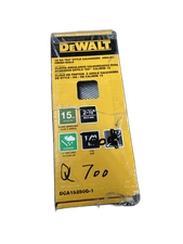 DEWALT 2-1/2 in. x 15-Gauge DA 34-Degree Galvanized Finish Nails (700-Pack)