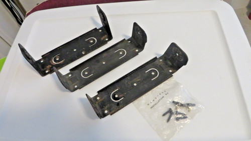 3 OEM Motorola Mounting Brackets GM300, M130, M120, M100 Radios + 1- Install kit