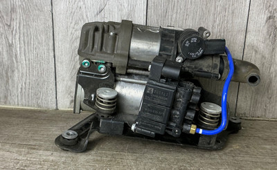 16- 20 G11 G12 740i 750i M760 840i Air Suspension Compressor Pump w/Valve Block