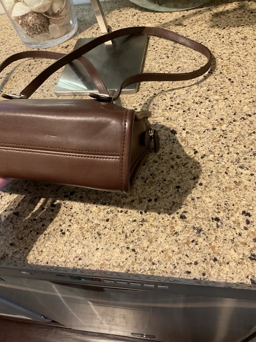 【本日限定★アメリカ製】VINTAGE COACH HAND BAG 5296 Coach Vintage Swing Zip Bag Glovetanned Cowhide Leather Mahogany