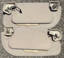 2007-2014 Ford Expedition Navigator Beige Driver Passenger Side Sun Visors Oem 2007-2014 Ford Expedition Navigator Beige Driver Passenger Side Sun Visors Oem