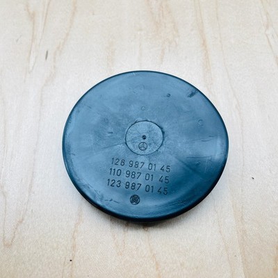 Mercedes fuel tank sender access lid / cover / cap w123 w126 r107  1239870145