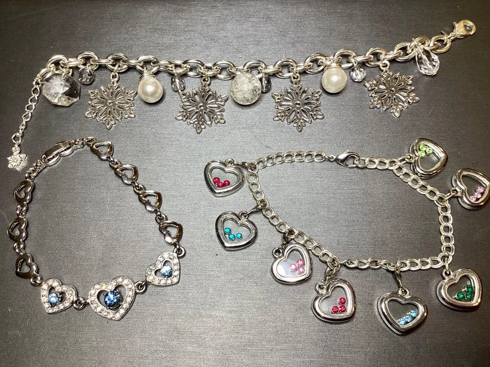 Lote de 3 Pulseras Chapadas en Plata Estilo Dije Copo de Nieve Corazón Estrás Joyería Foto 2 de 4
