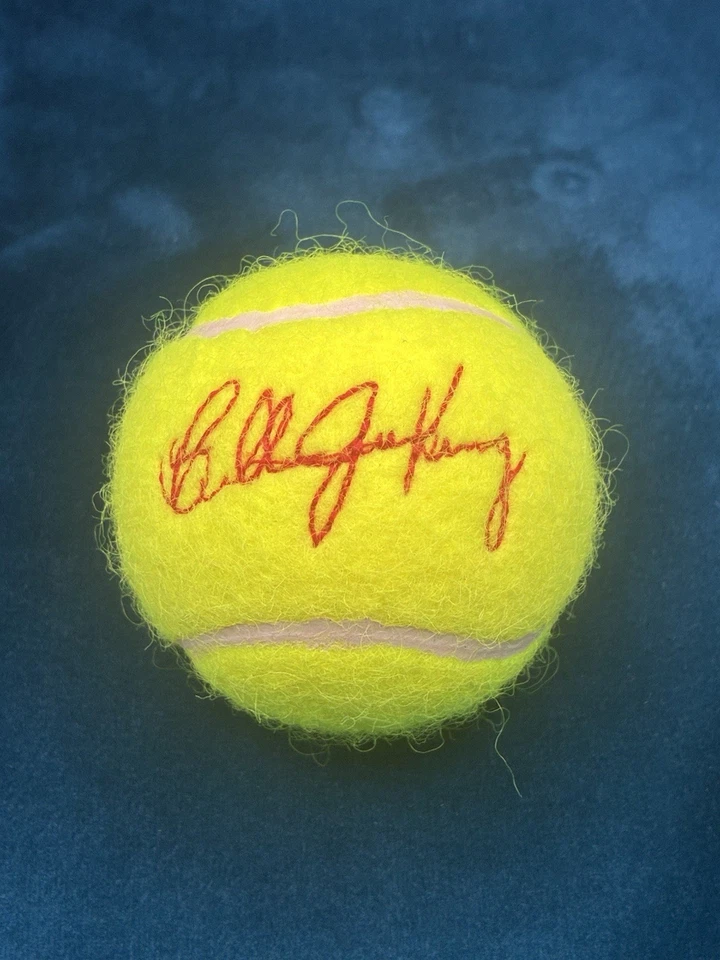 Pelota de tenis promocional Elton John Billie Jean King Penn 1 Smash Hits firma en caja Foto 4 de 4
