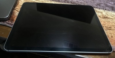 Apple iPad Air 4th Gen  256GB 10.9'' Unlocked A2324 Wi-Fi + Cellular Gray Good!