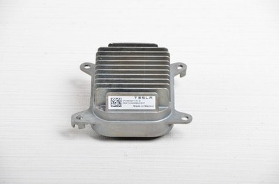 OEM Tesla LED Global Headlight Control Module Computer Unit 1802471-31-D