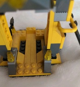 Lego service tower stand from the retired LEGO Star Wars B-wing Fighter (6208)