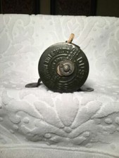 Antique Metal Ever Ready Dustless Clothes Line Holder Lovell Trade Mark