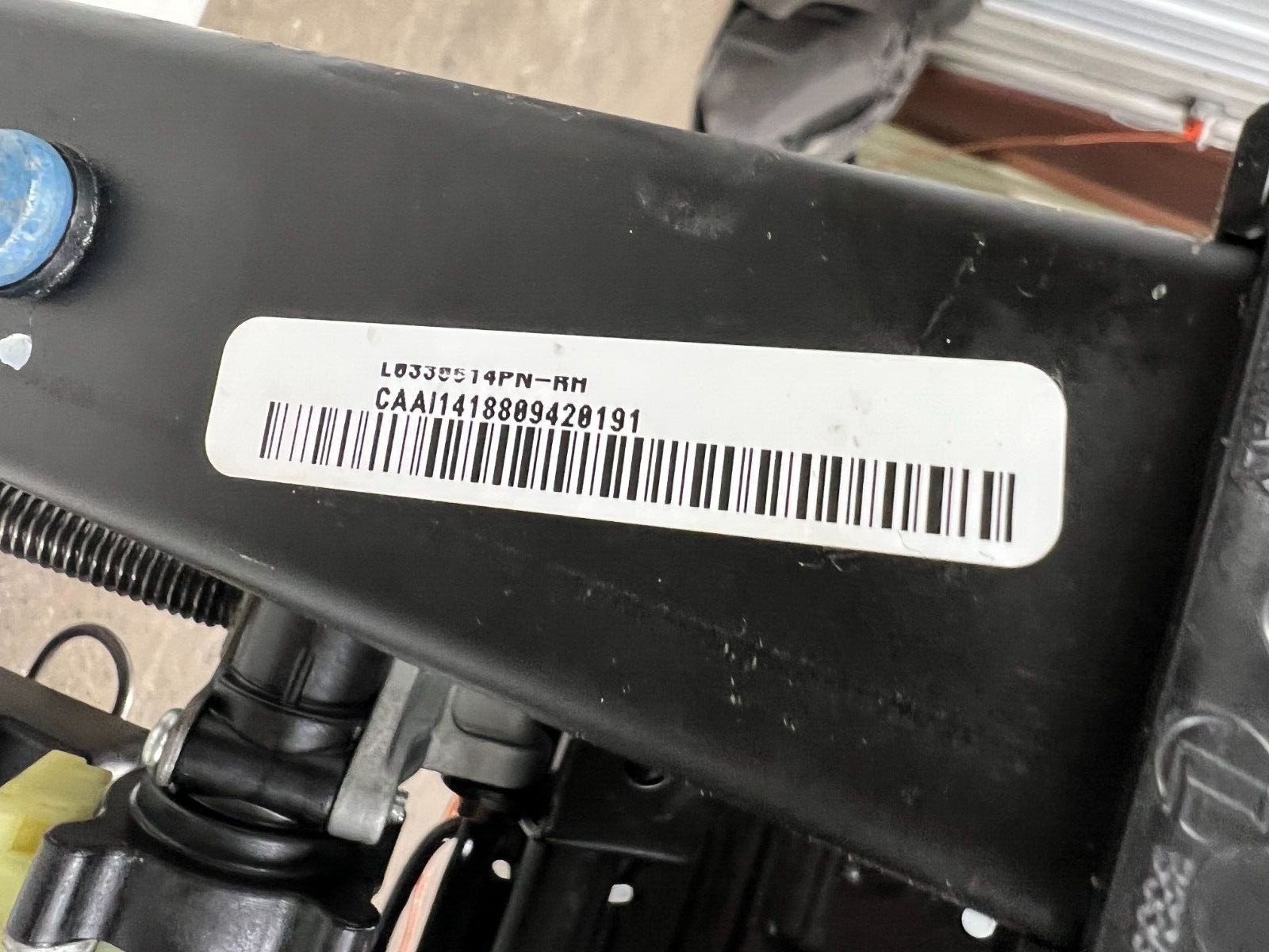 2014 - 2021 MASERATI GHIBLI FRONT RIGHT PASSENGER SIDE SEAT RAIL