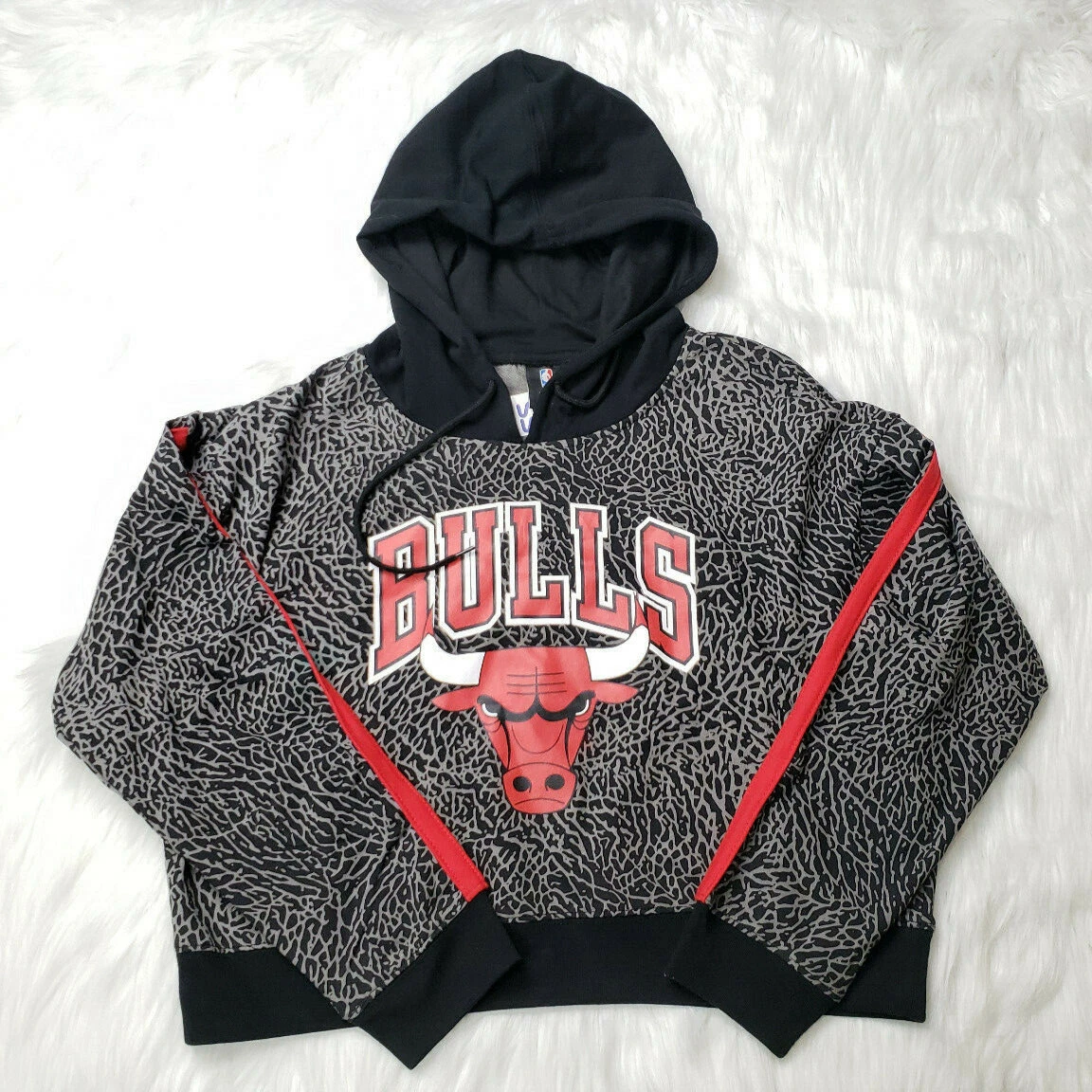 NBA Chicago Bulls Womenu0026#039;s Long Sleeves Cropped Hoodie Top Size XL |  eBay