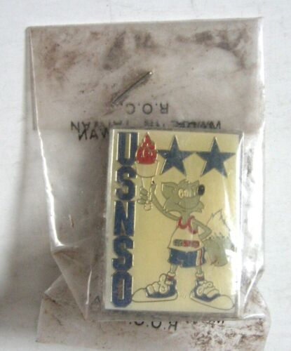 Vintage USNSO - U.S. National Senior Olympics Lapel Pin New in Bag - Photo 1/3