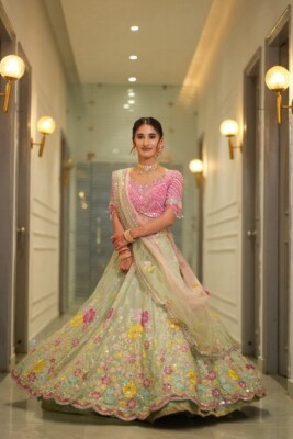 Blau und Rosa Lehenga Choli Vollgenäht UK