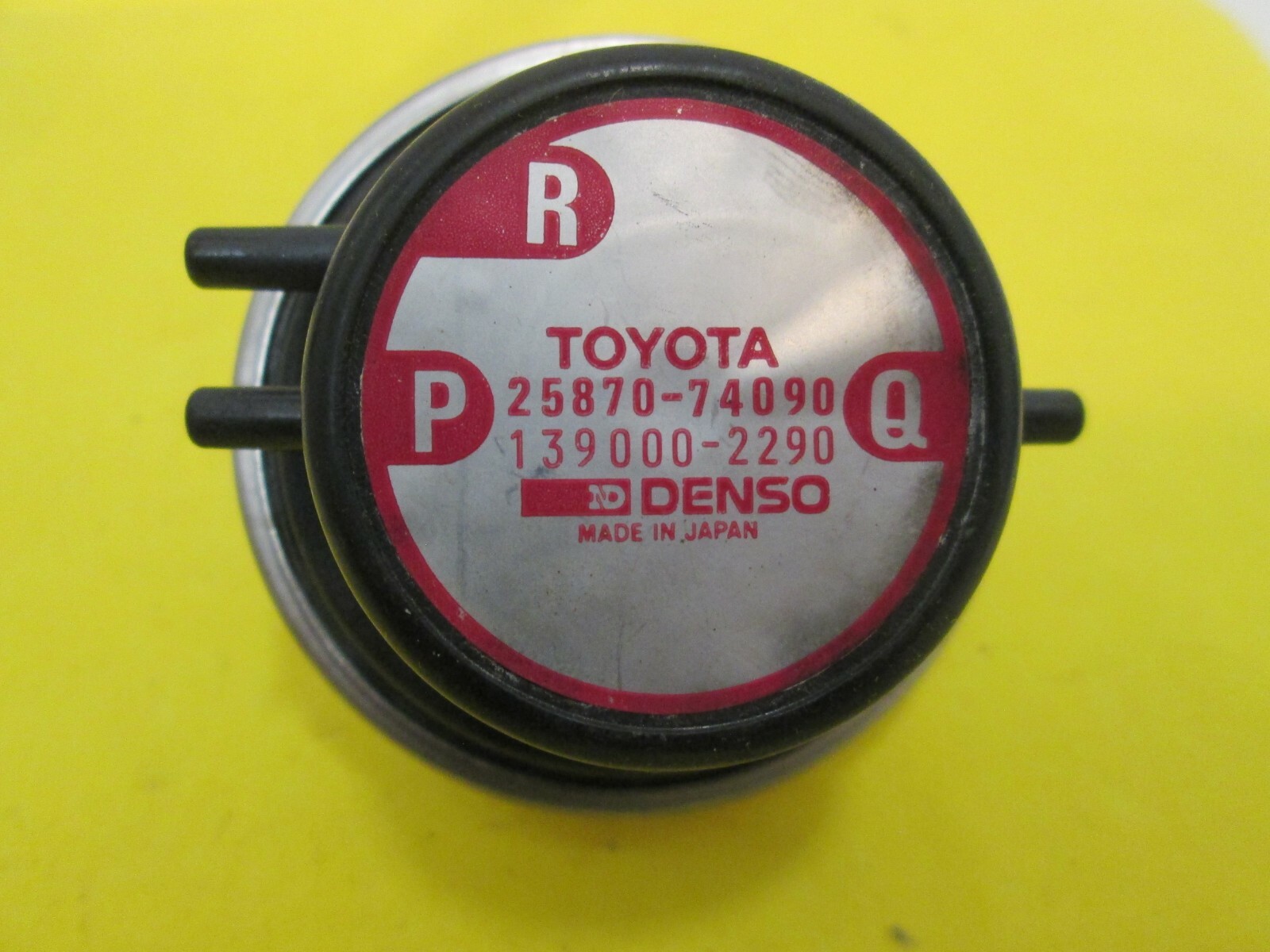 Toyota 2.2L 2.0L 4Cylinder EGR Vacuum Control Valve Modulator