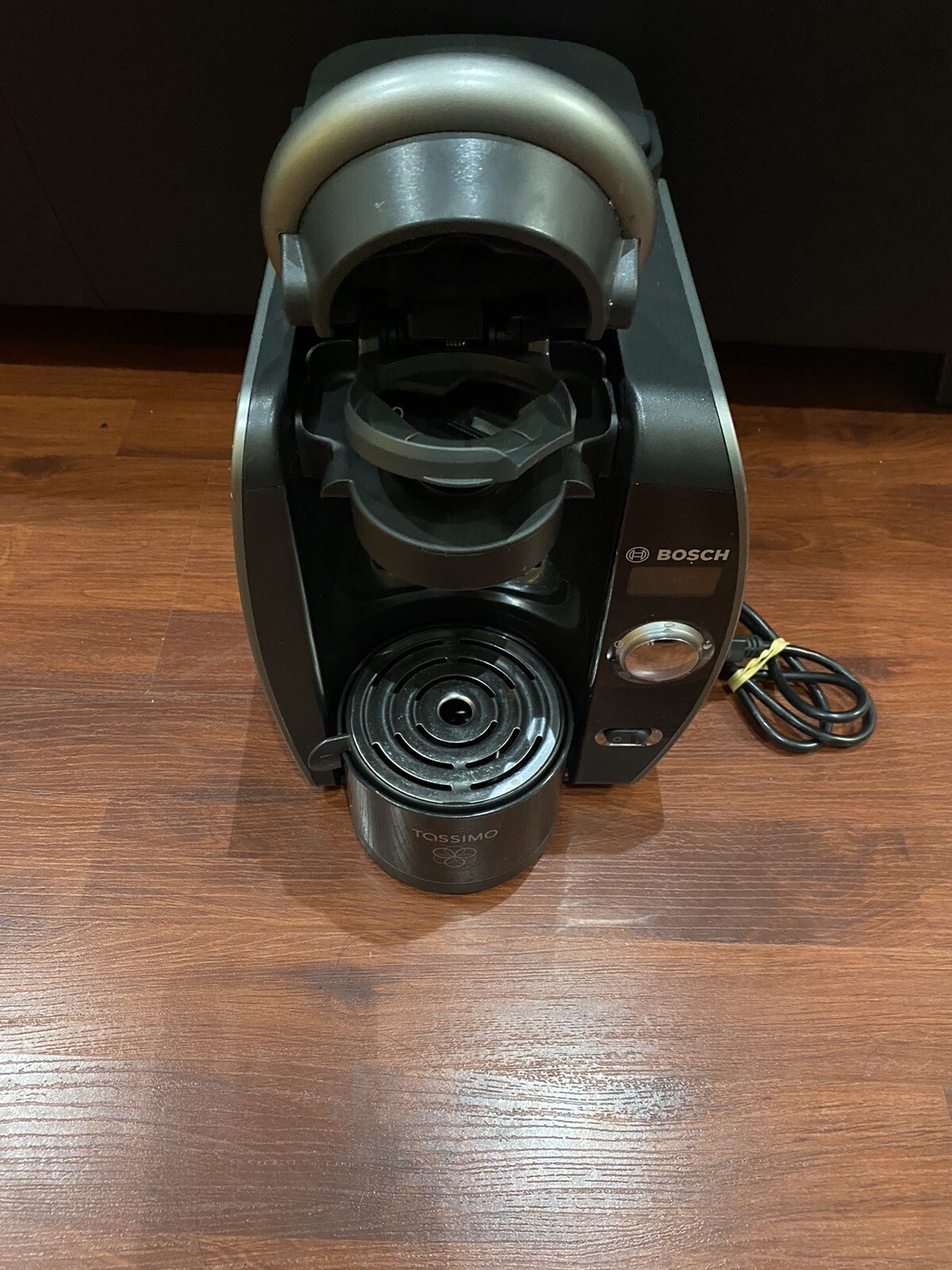 Bosch Tassimo Coffee Maker T65 (TAS6515UC8/09 w/ Cleaning Disk Free