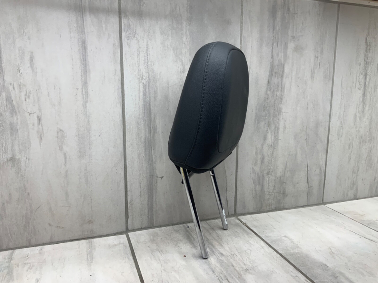 20172021 Jeep Compass Front Right Left Headrest Head Rest Black Lther