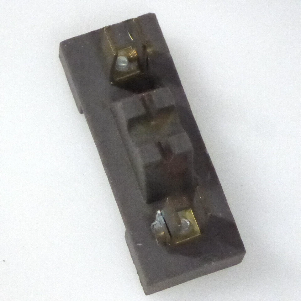 BILL No.28 10A 500V Rewireable Brown Ceramic Fuse Wire Carrier No Base or Wire - Image 3 of 4