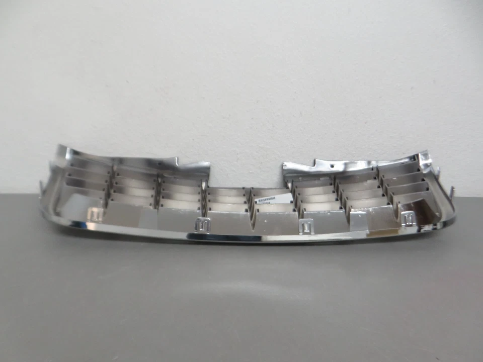 2008 2009 2010 CHRYSLER TOWN COUNTRY GRILLE Foto 3 de 4