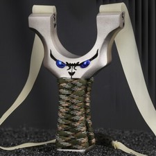 New outdoor curved titanium alloy slingshot Little Devil stainless steel slingsh
