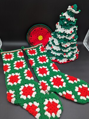 VTG Red Green White Yarn Retro Crochet Tree, 2 Granny Square Stockings & Doily