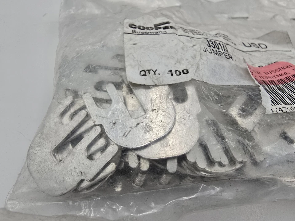 Qty 100 New Bussmann J301/J - Jumper Terminal Block Cooper J301 - ( Eaton ) - Image 2 of 4