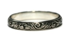 925 Sterling Silver Vine Pattern Band