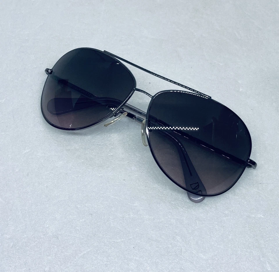 Óculos de sol feminino Diane Von Furstenberg piloto 63-12-130mm DVF111S tom marrom 34 - Imagem 2 de 4