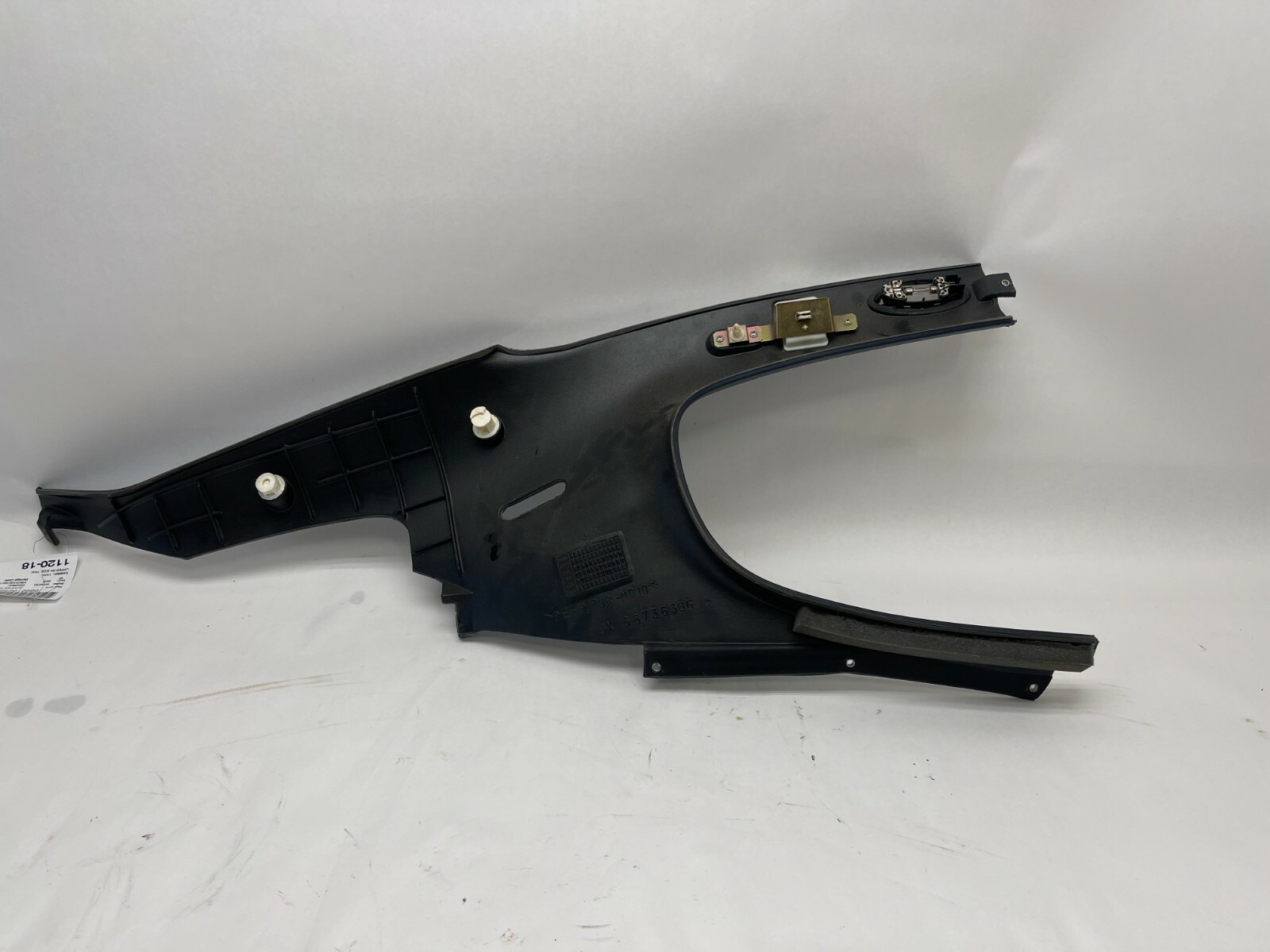 2005-2007 MASERATI COUPE GT REAR PASSENGER SIDE C PILLAR COVER PANEL TRIM OEM