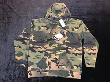 Men’s NWT STAPLE Camo Pigeon embroidered Hoodie Size XXL