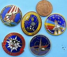NASA PIN Lot of 5 vtg Space Shuttle DISCOVERY ATLANTIS COLUMBIA  / STS-26 - 30