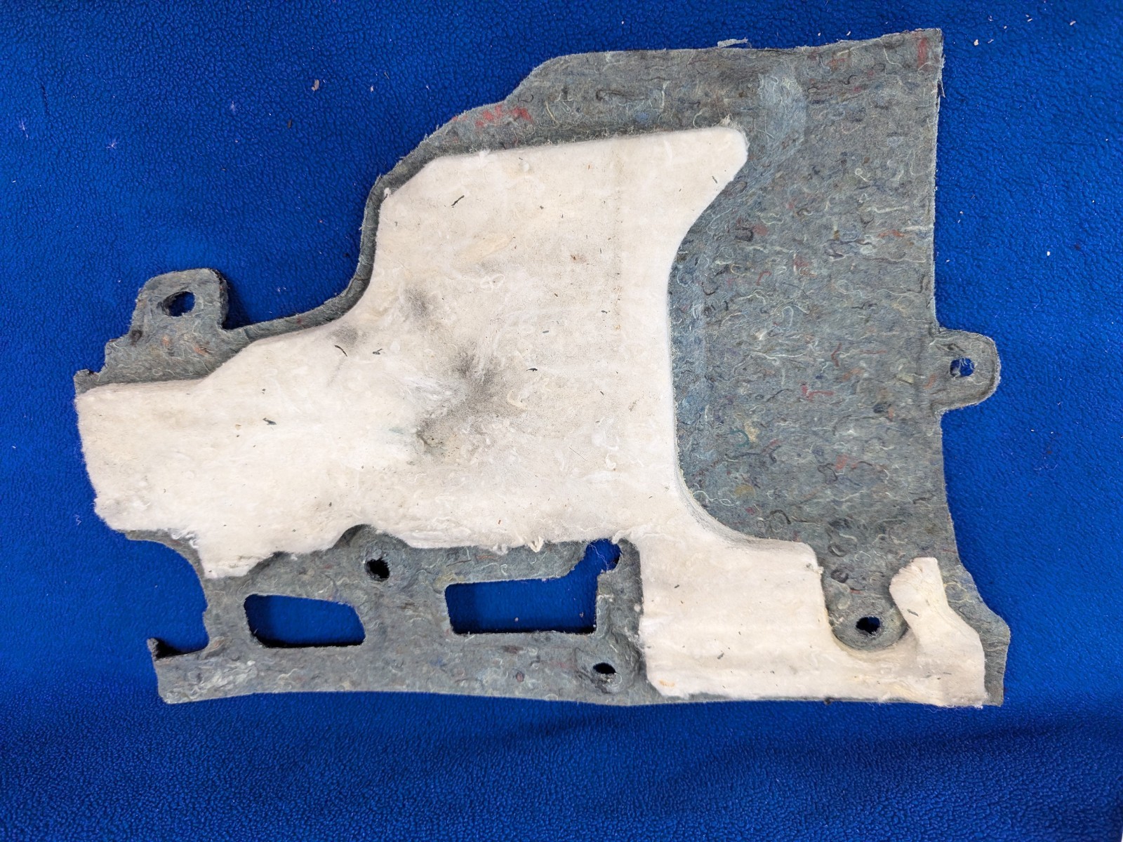 Maserati GranTurismo Right Dash cover P/N 80310400