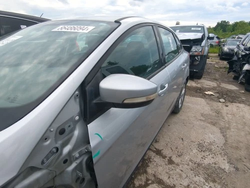 2012-2014 Ford Focus Driver Left Side View Power Door Mirror Y10IR