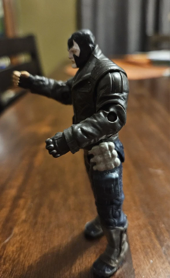 Mattel DC Comics Multiverse Arkham Origins Bane 4” Action Figure - Image 3 of 4