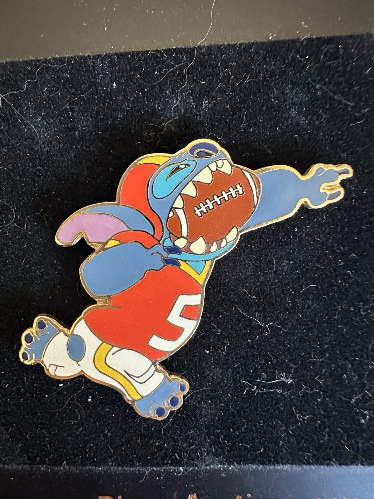 Disney Auctions  DA Stitch Football in Mouth Pin LE 250
