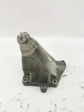 Support moteur Mercedes 207
