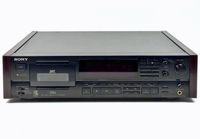 その他 DTC-59ES SONY DAT & RM-D57A Sony DTC-59ES Digital Audio Tape Deck DAT - To Repair or For Parts