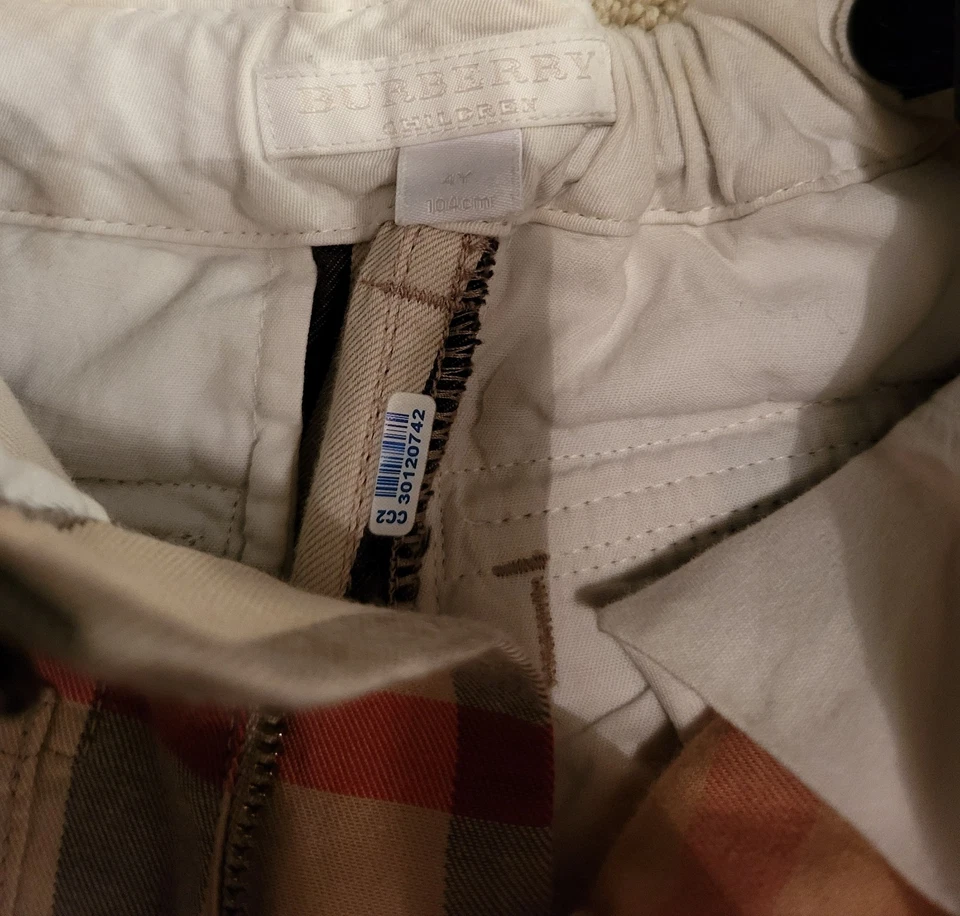 Pantalones Cortos Burberry Chicos a Cuadros Talla 4 SIEMPRE 💯 AUTÉNTICOS  Foto 3 de 4