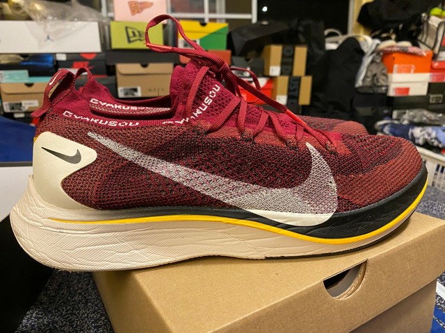 nike zoom vaporfly 4 flyknit gyakusou