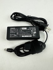 Genuine Toshiba Laptop AC Charger Power Adapter Model PA3153U-1ACA