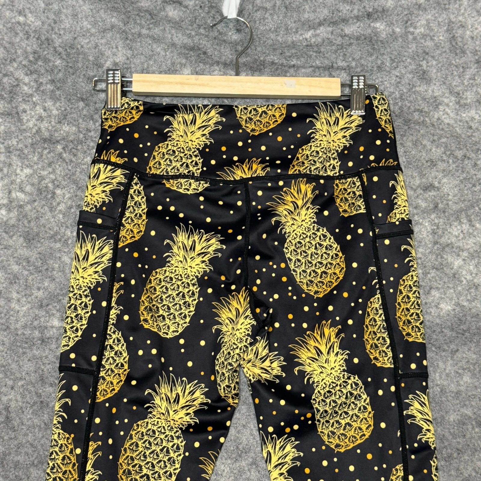 constantly-varied-gear yellow pineapple crop capri leggings